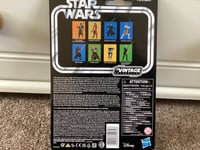 Star Wars The Mandalorian Din Djarin with Child Figures 3.75 inch Hasbro new