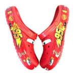 Crocs Lightning McQueen - Lightning McQueens utomhus-tofflor 39