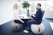 JobOut Balansboll Coreball Icon Design Ø650 mm mörkgrå