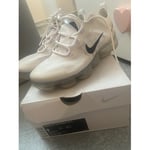 Baskets basses Nike  Basket Nike vapormax édition limitée