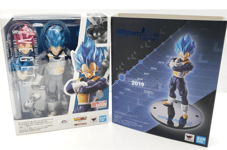 Dragon Ball Vegeta Super Saiyan Blue 15Th Figuarts Action Figure Bandai Tamashii