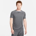 Nike Trenings T-Skjorte Dri-FIT Academy - Grå/Sort, størrelse Small