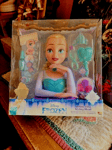 reine DES NEIGES FROZEN ELSA TETE A COIFFER DE LUXE 75 eur b a 55