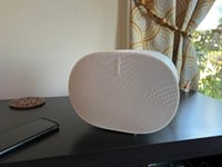 Sonos Era 300 Smart Speaker with Spatial Audio White [£329 w/code SNEAKPEAK10]