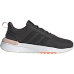 Baskets adidas  RACER TR21