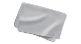 Serviette de piscine nike swim towel large gris