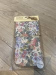 The Haywain Collection Vintage Retro Floral Oven Mitt Brand New Sealed