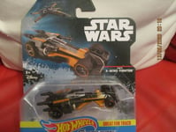 HOT WHEELS STAR WARS CARSHIPS POE'S X WING FIGHTER NEW SEALED 