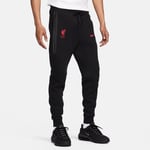 Liverpool Sweatpants NSW Tech Fleece - Svart/Röd - Nike, storlek X-Large