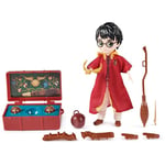 Wizarding World Harry Potter, 20.3-centimetre Harry Potter Quidditch Doll Gift Set with Robe and 9 Doll Accessories, 11 Pieces, Kids’ Toys for Aged 6 and up