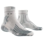 X-Socks Run Speed Two Chaussette de Course Gris Hommes Taille 39-41