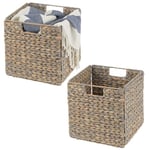 mDesign Lot de 2 paniers de rangement - Boîte de rangement pliable en jacinthe d'eau - Panier de rangement idéal pour ranger vêtements, jouets ou magazines - avec motif en osier - Naturel/marron clair