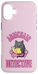 Coque pour iPhone 16 Plus Fauteuil détective – Chat lisant un livre mystère confortable