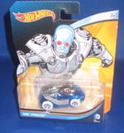 DC UNIVERSE COMICS COLLECTOR HOT WHEELS CARS MR. FREEZE, NEW