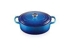 Le Creuset Durable Cast Iron Crepe Pan, with Long Lasting Enamel Coating and Ergonomic Handle, 27cm, Cerise, 201362706