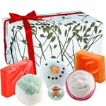 Bomb Cosmetics Mistletoe Kisses Bath Bomb & Soap Christmas Gift Set