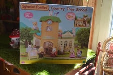 sylvanian families neuf  5105 l ecole g boite mondial relais poss