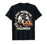 Just Waiting for Halloween Cool cute Cat Pumpkin Design T-Shirt