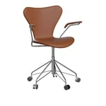 Fritz Hansen - 3217 Sjuan Essential Walnut - Brun - Brun - Kontorsstolar