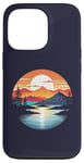 Coque pour iPhone 13 Pro Rouge Orange Coucher De Soleil Montagne Forêt Lac Réflexion Silhouette