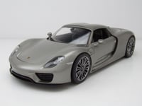 WELLY - Voiture de 2012 couleur grise – PORSCHE 912 Spyder - 1/18 - WEL18051W