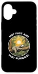 Coque pour iPhone 16 Plus Graphique amusant « Happy Lazy Sloth Not Fast And Not Furious »