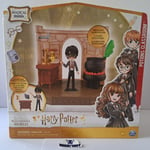 Figurine Harry Potter Magical Minis Salle des Potions - en boite neuve scellée