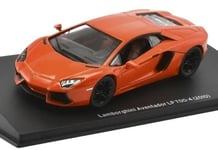 Miniature 1/43 Aventador LP700-4 2010 Idée Cadeau Voiture