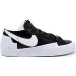 Baskets Nike  Blazer Low X Sacai Blk Patent Leather Nero