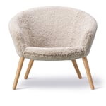 Fredericia Furniture - Ditzel Lounge Chair Sheepskin Oiled Oak - Fåtöljer - Nanna Ditzel - Träfärgad - Trä/Ull