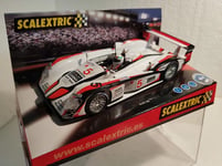 QQ 6170 scalextric Audi R8 Kristensen #5 Le Mans '04