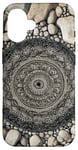 Coque pour iPhone 16 Zen Garden Tranquility Détaillé Mandala Bohème