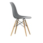 Vitra - Eames Plastic Chair DSW - 56 Granite Grey - Ash Honey Tone - Matstolar - Charles & Ray Eames - Grå - Metall/Trä/Plast