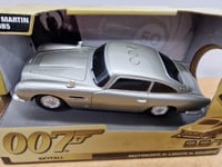 Goldfinger JAMES BOND 007 ASTON MARTIN DB5 MOTORISED LIGHTS & SOUNDS NEW! A08