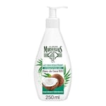 Le Petit Marseillais | Lait Soin Désaltérant Noix de Coco Bio (flacon-pompe de 250 ml) – Lait corps hydratation 48h pour peaux sèches et déshydratées – 95 % d'ingrédients d'origine naturelle