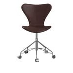 Fritz Hansen - 3117 Sjuan - Helklädd, Läder, Embrace Chocolate - Kontorsstolar - Arne Jacobsen - Brun