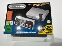 Boxed Nintendo Classic Mini - Nintendo Entertainment System  ( ref B58 )