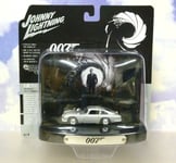 JOHNNY LIGHTNING 1/64 JAMES BONDS ASTON MARTIN DB5 "SKYFALL" TIN DIORAMA DISPLAY