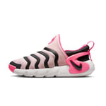 NIKE Dynamo Go Flyease Sneaker, Med Soft Pink Black Hyper Pink, 2 UK