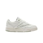 Reebok Women's BB 4000 II Sneaker, Chalk/VINGRE/PUGRY2, 5 UK