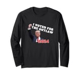 I VOTED FOR THE OUTLAW 2024 TRUMP Daddy's Home for Christmas Long Sleeve T-Shirt