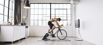 Wahoo KICKR Power Trainer - 11-Speed