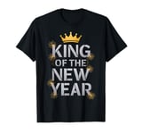 King Of The New Year 2025 Family Costume Men Dad Boy Funny T-Shirt