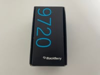 BRAND NEW BLACKBERRY 9720 PHONE - UNLOCKED - 3G - WIFI - 5MP CAM - RADIO