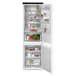 AEG Series 8000 249 Litre 70/30 Built In Fridge Freezer TSC8M181CS