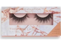 Makeup Revolution_The Foxy Lash False Eyelashes 5D Pair Of False Lashes On A Strip