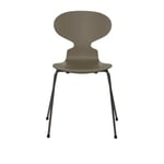 Fritz Hansen - 3101 Myran 4 ben, Lackad, Olive Green, Underrede Warm Graphite - Matstolar - designer_arne_jacobsen - Grön - Metall/Trä