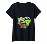 Womens Heart Love Croc Hunter Crocodile Hunting V-Neck T-Shirt