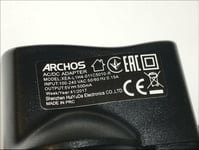 Genuine AC/DC Adapter model XEA-L1H4-011C5010-R 5V 500mA ARCHOS Access 18F Phone