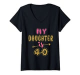 Womens My Daughter Is 40 Years Old 40th Birthday Idea For Her V-Neck T-Shirt